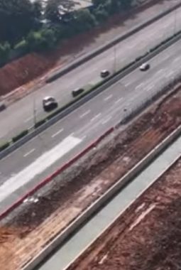 Diduga Proyek Drainase Tak Sesuai Bestek, Banjir Rendam Tol Tangerang–Merak KM 25
